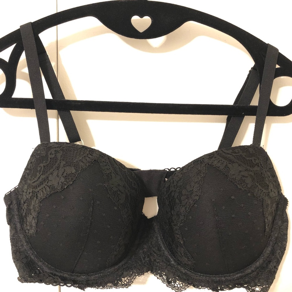 VS Dream Angels Lined Demi/ Lace/ 34D